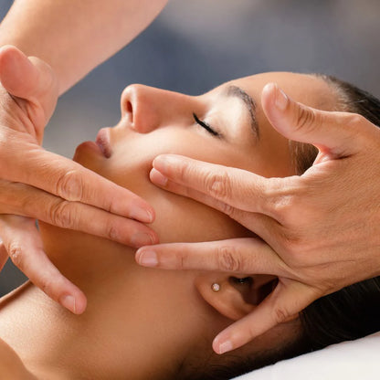 Deeply Relaxing Natural Face Lift Massage with Therapist Graham Taylor  – 45-Minute Session for Just £38 instead of £65!