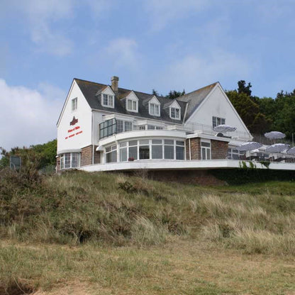 The Prince of Wales - £20 buys you £30 to Spend on Delicious Food and Drinks at The Prince of Wales Restaurant at Greve De Lecq. Choose from a Full English Breakfast, Rib Eye Steak, Cod & Chips, Chocolate Fudge Cake and So Much More!