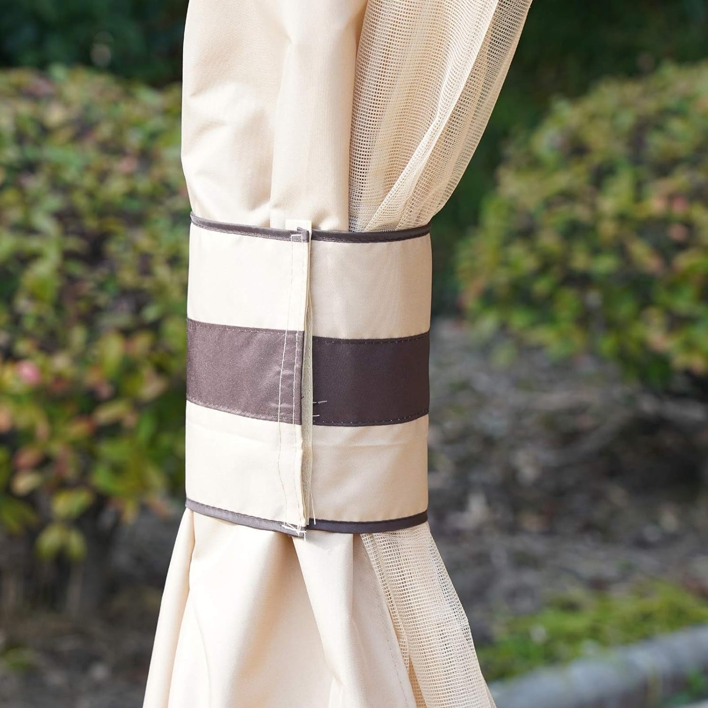 3.2 x 3.2m Garden Gazebo, Double Roof Outdoor Gazebo Canopy Shelter with Netting,