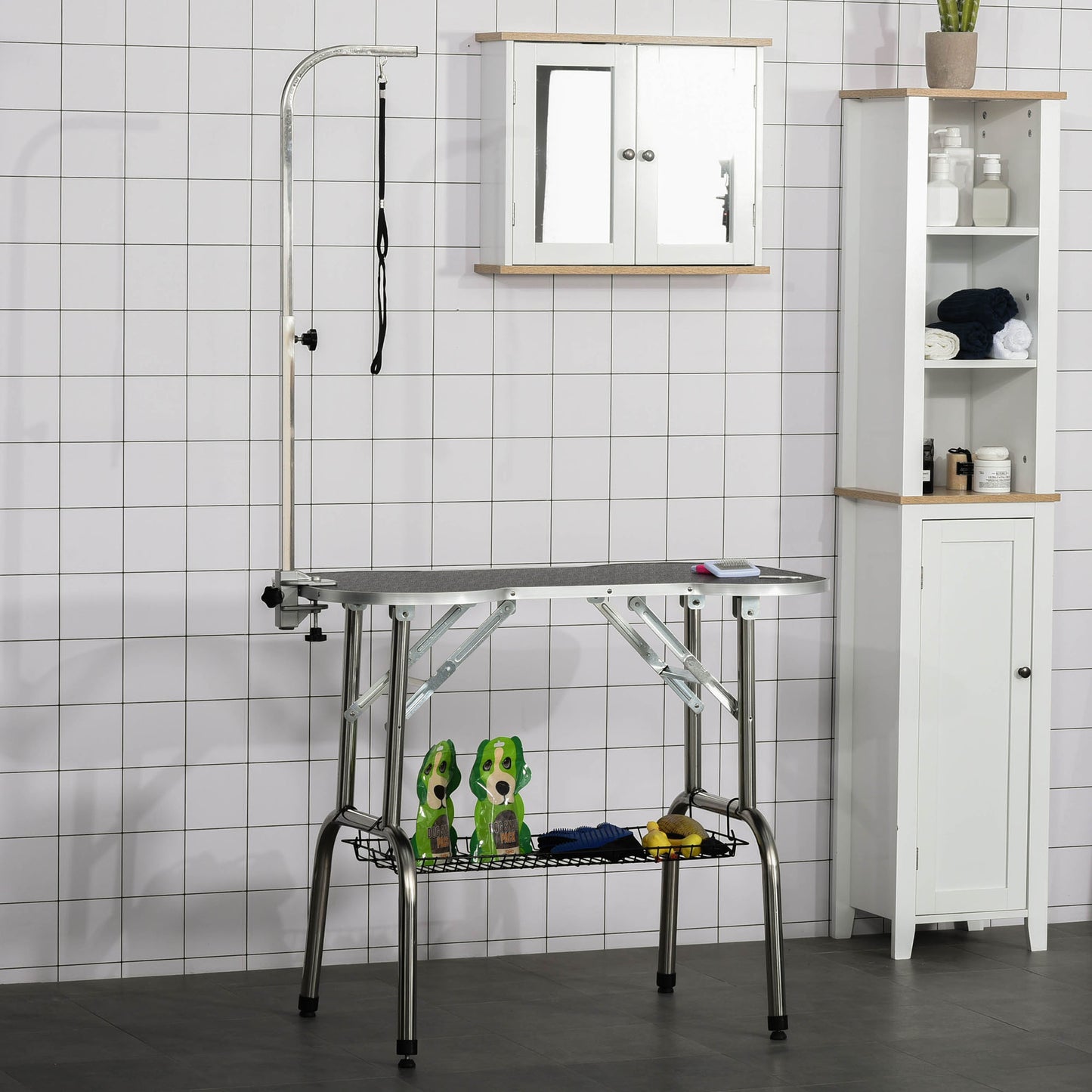 Foldable Dog Grooming Table Pet Drying Table with Adjustable Arm Non-Slip Rubber Tabletop Aluminium Alloy Edge Stainless Steel Bar Sling 94.5 x 55 x 81cm Black