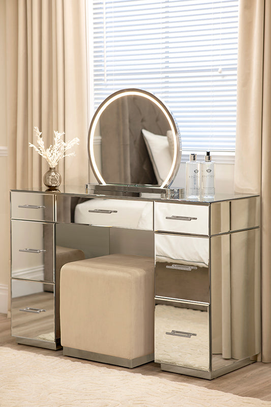 Harper Stool - Chalk - Silver Base