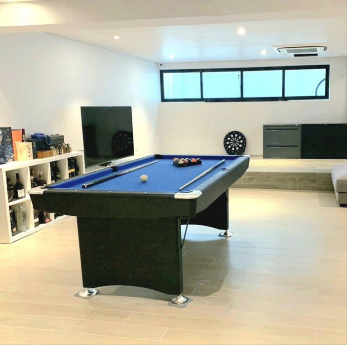 Buffalo 7ft American Pool Table With Balls & Cues included