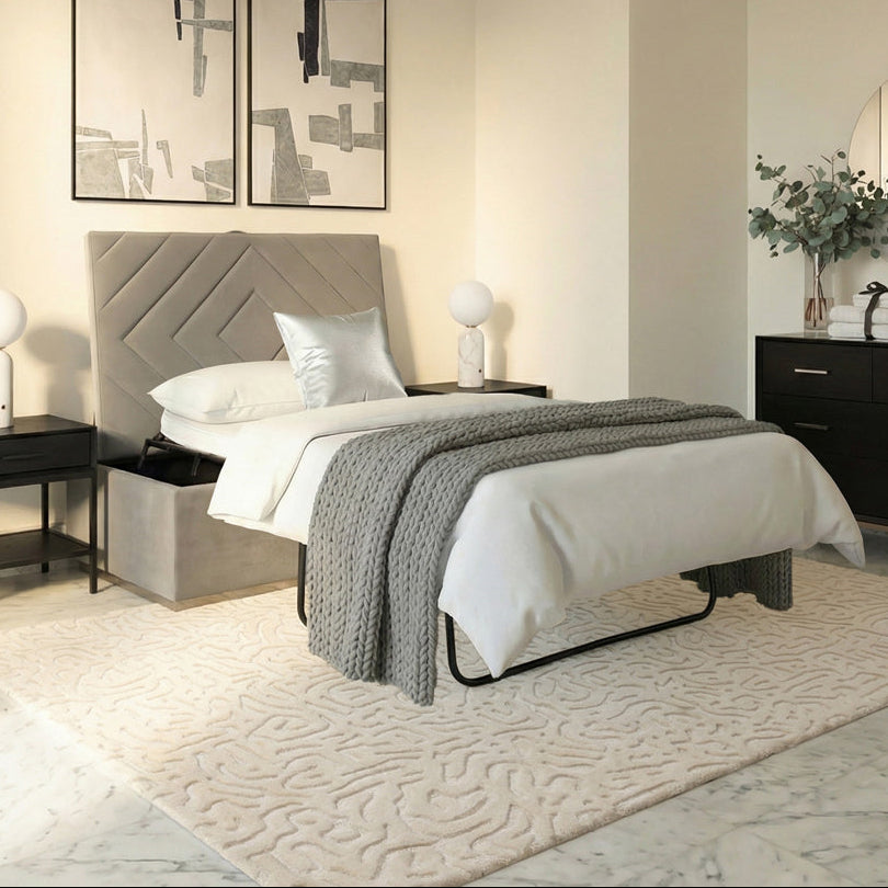Jack Ottoman/Bed