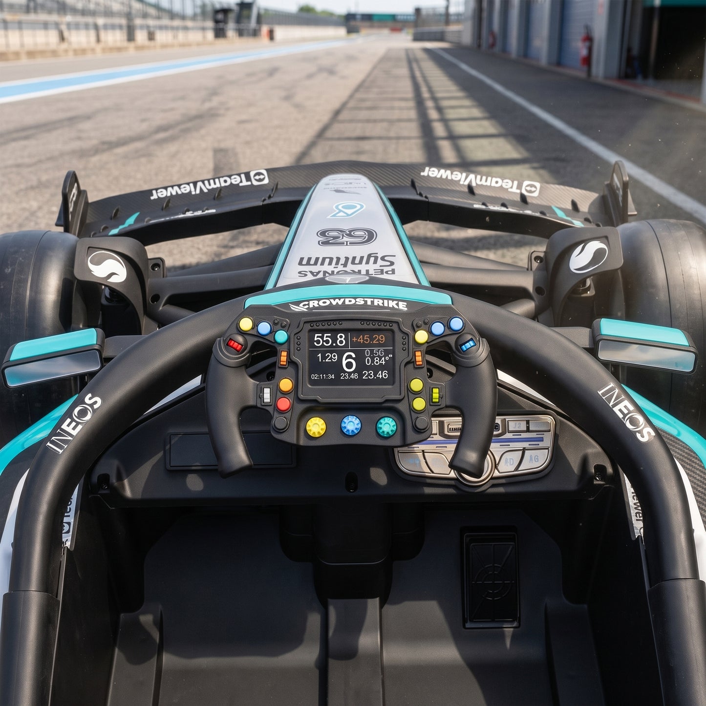 Licensed Mercedes-AMG PETRONAS F1 Electric Go Kart for Kids 3-5