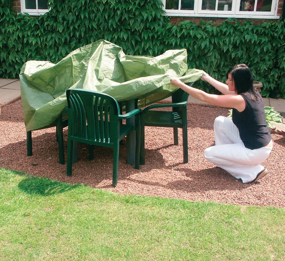 Protect Your Garden Furniture From The Wind & Rain With This Extra Versatile Medium Size Furniture Set Cover! Protects Against Rain, Sun & Dust! Only £9.95