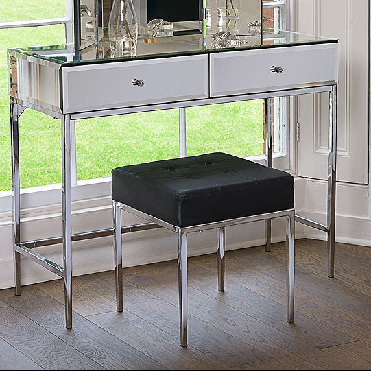 Stiletto Stool