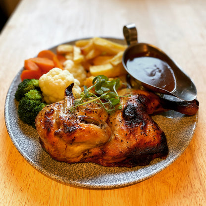 Delicious Traditional Sunday Roast for Just £14.50 Per Person at St. John’s Inn – Choose from Roast Chicken, Roast Beef and more - with all the classic trimmings!