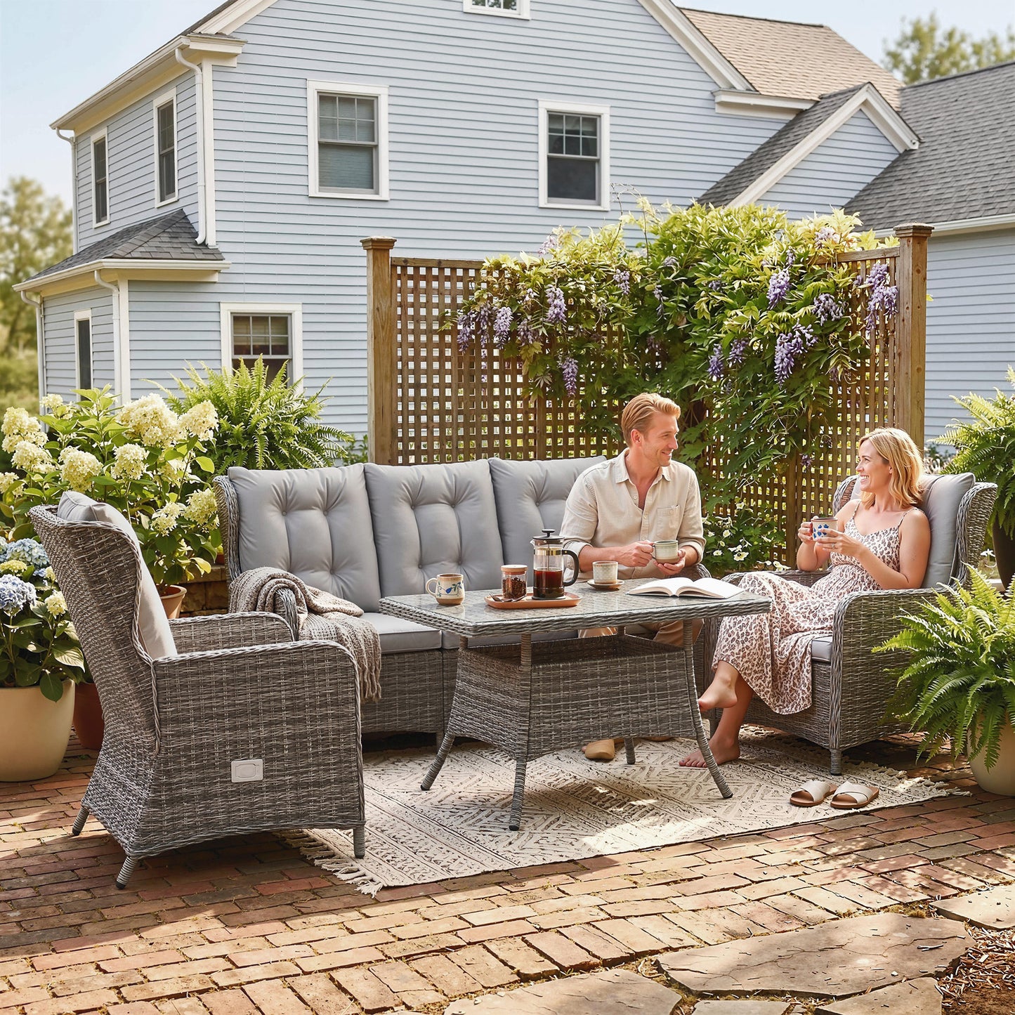 4 Piece Rattan Garden Furniture Set with Cushions, Grey