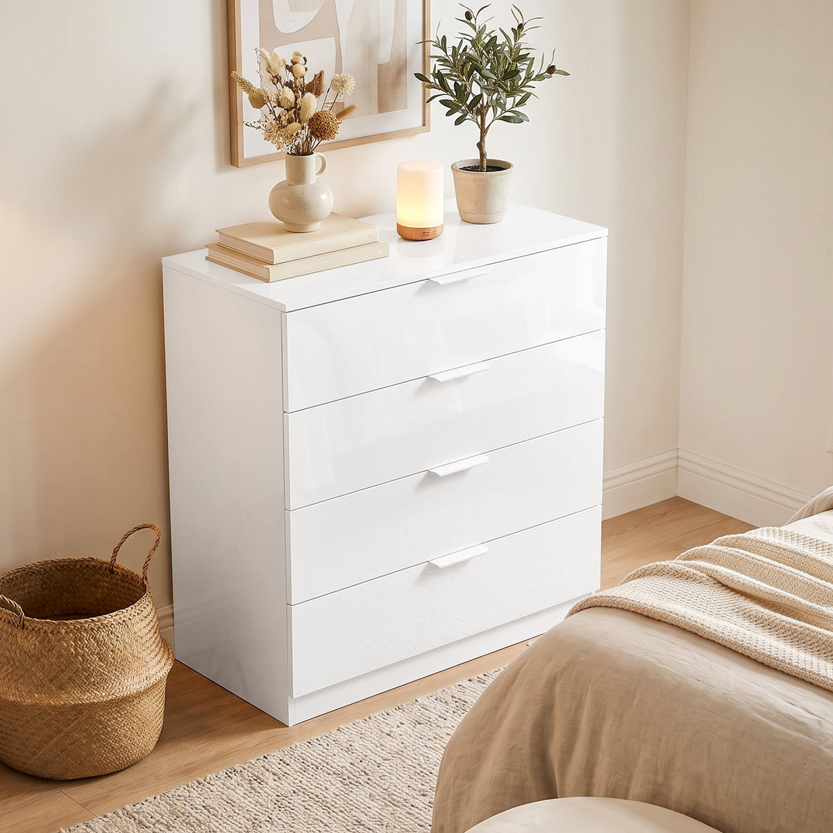 High Gloss 4-Drawer Chest of Drawers with Smooth Runners, White