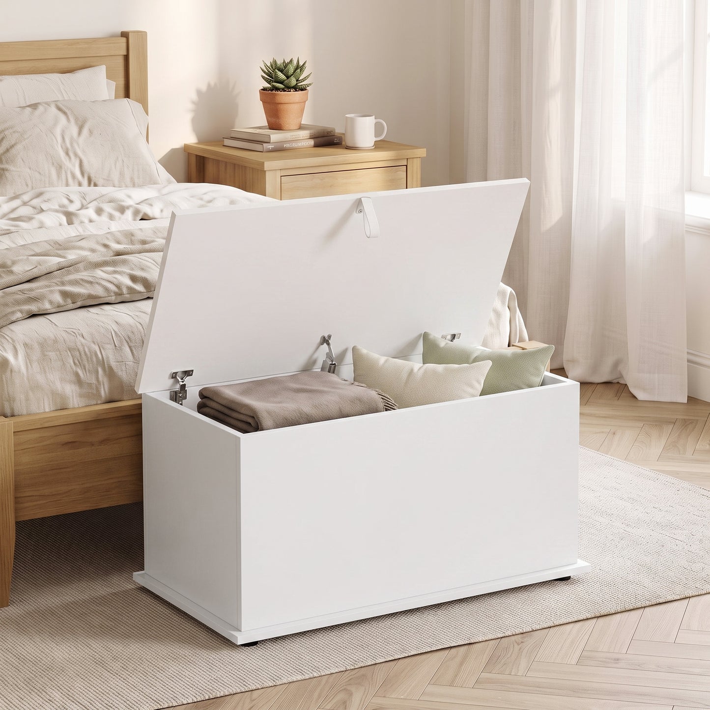 Storage Chest with Safety Hinged Lid, 102L Storage Box, White