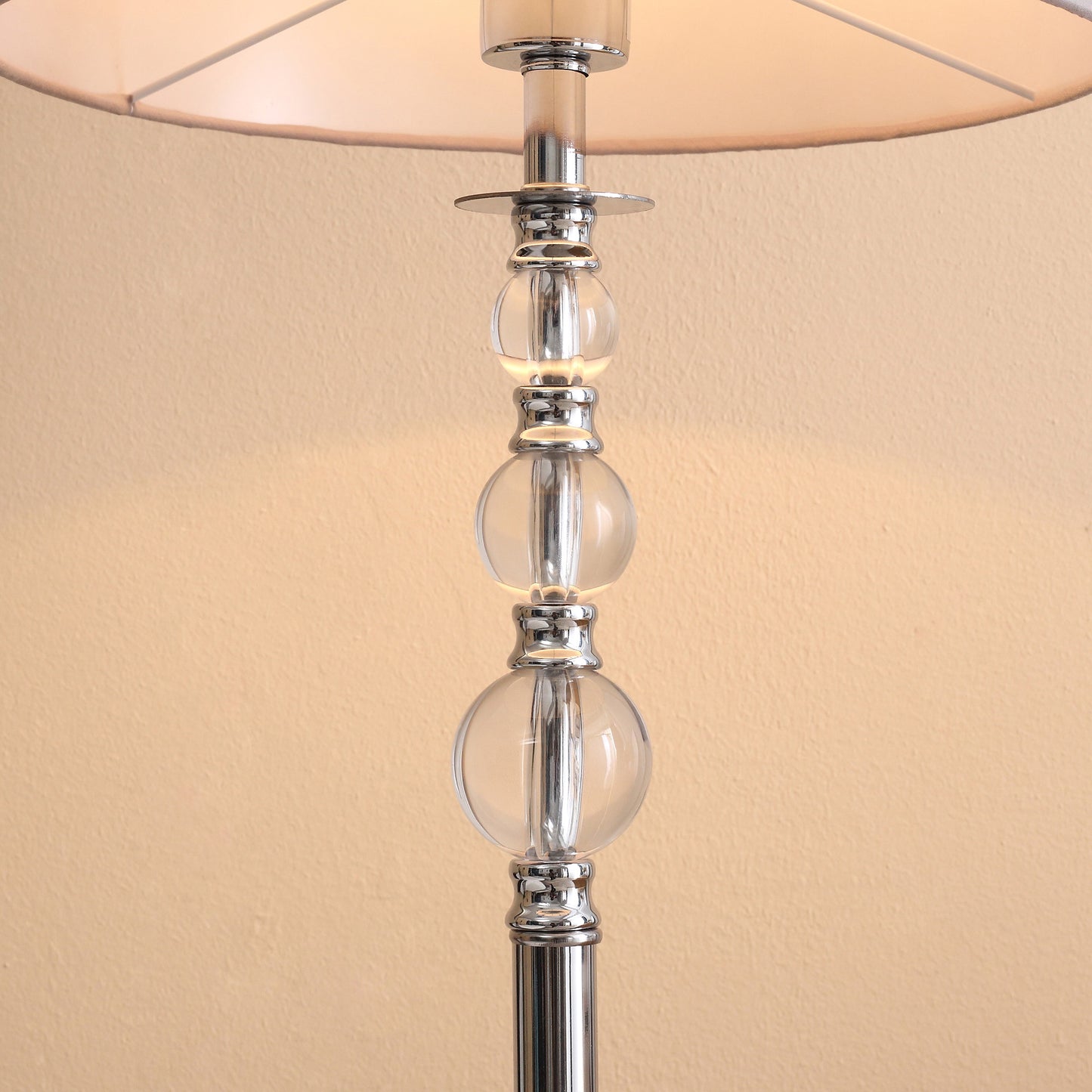 HOMCOM Floor Lamp with Hollow Out Fabric Shade, Chrome Base for Bedroom, Living Room, Study, 162cm, Grey