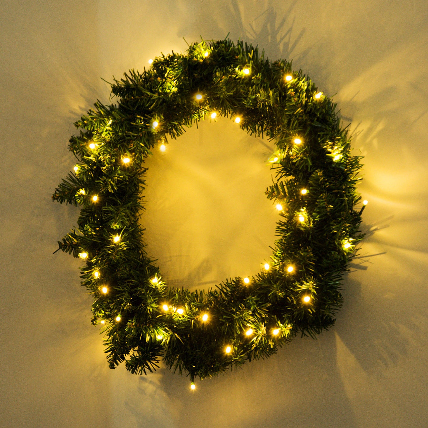 Pre-lit Christmas Wreath with 50 Warm White LED Ideal Xmas Artificial Door Decoration
