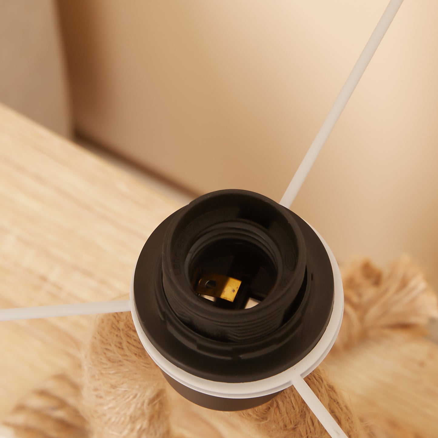 HOMCOM Nautical Table Lamp with Rope Base for E27 LED Halogen Bulb, Desk Fabric Light, Bedroom, Living room, Study