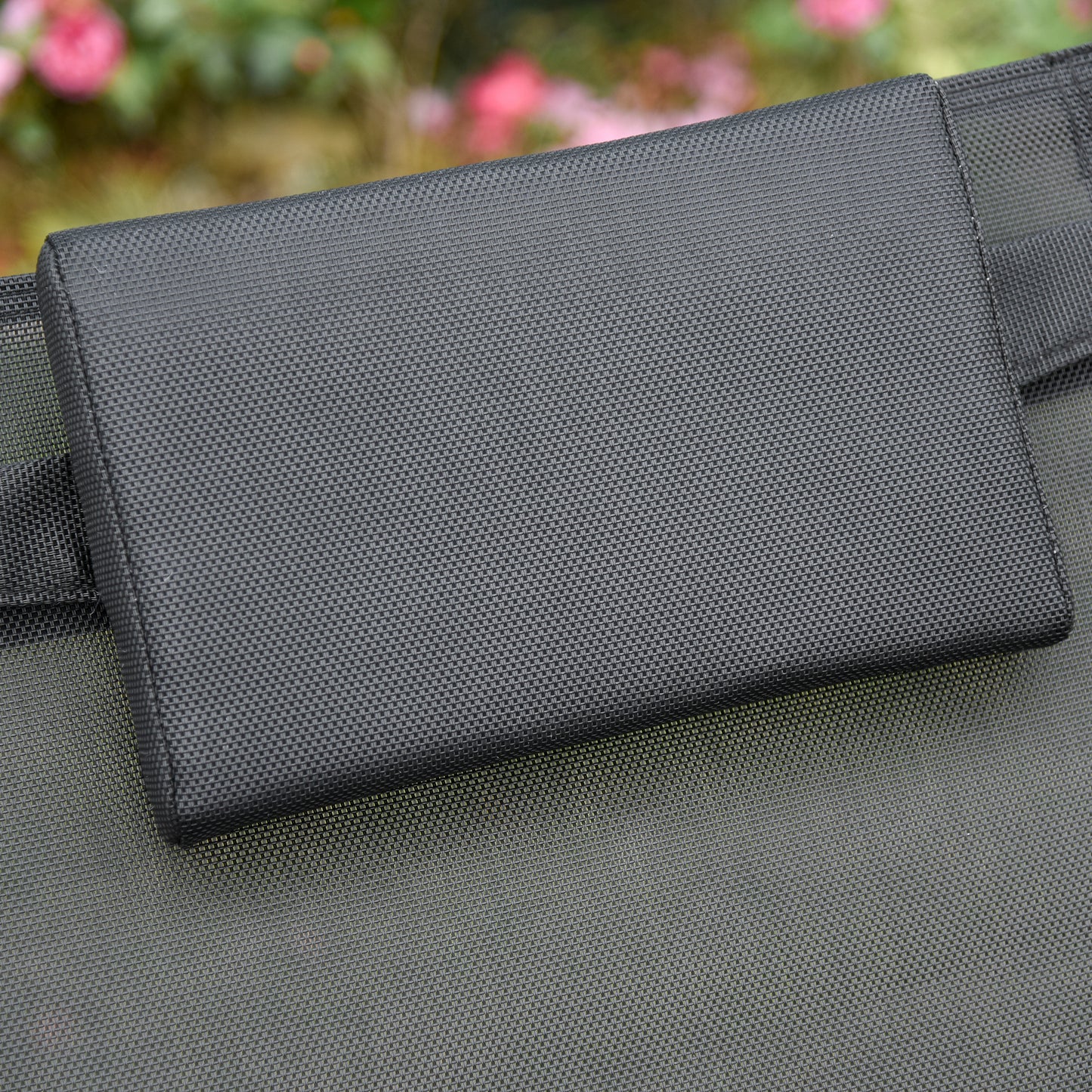 Breathable Mesh Rocking Chair Patio Rocker Lounge for Indoor & Outdoor Recliner Seat w/ Removable Headrest for Garden and Patio Black