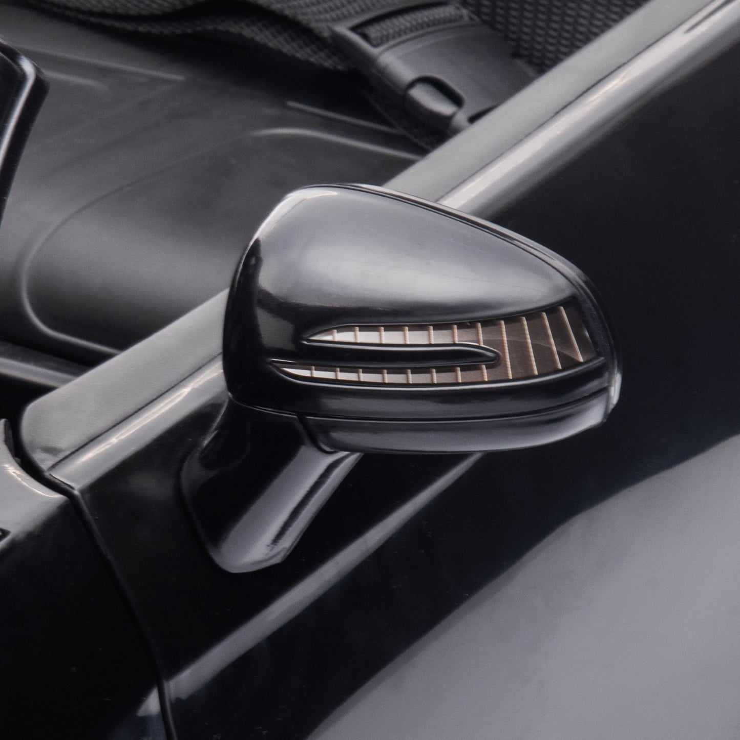 Electric Ride-on Car